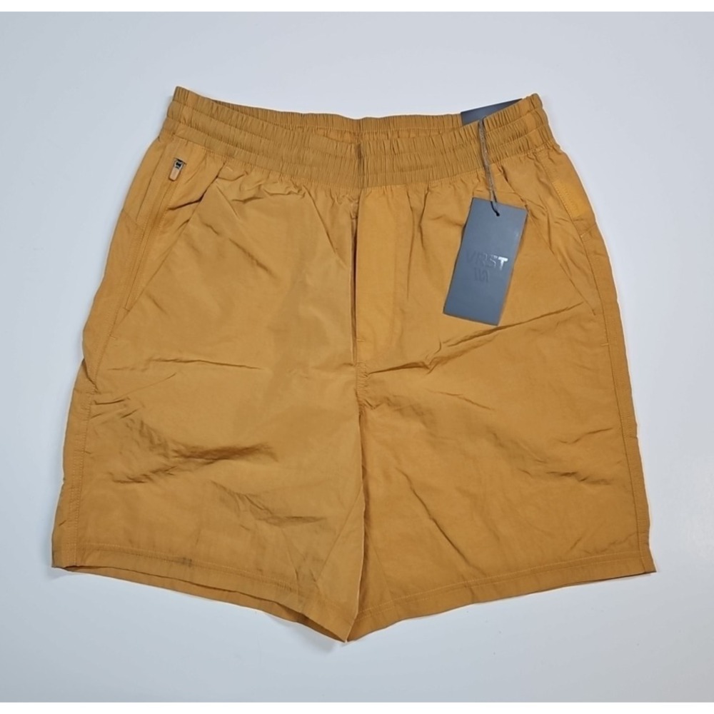 VRST Mens Tan Gold Shine 7" All In Unlined Water Repellent Shorts Size Small NWT